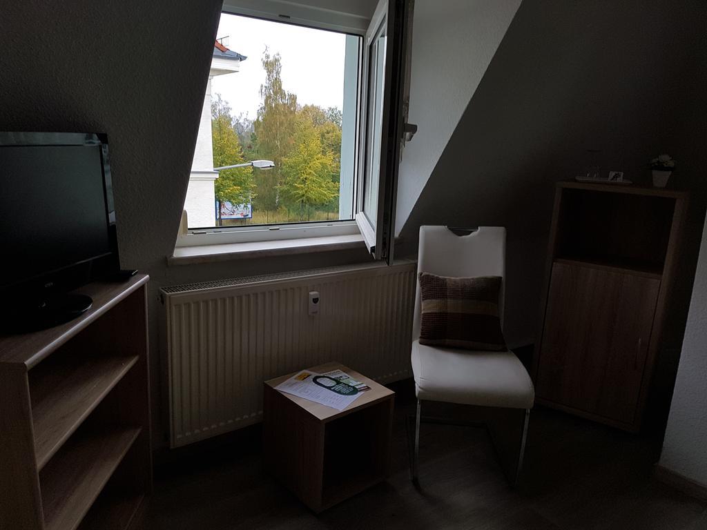 Pension Am Stadtrand Lipcse Kültér fotó