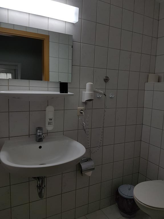 Pension Am Stadtrand Lipcse Kültér fotó