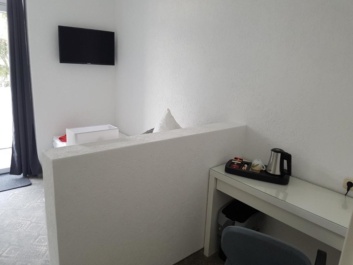 Pension Am Stadtrand Lipcse Kültér fotó